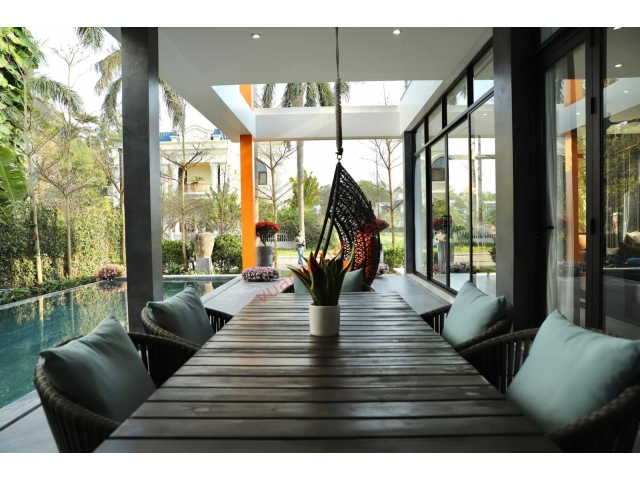 Villa 400m2, DT xây dựng 120 m2, 1 sàn 2 tầng