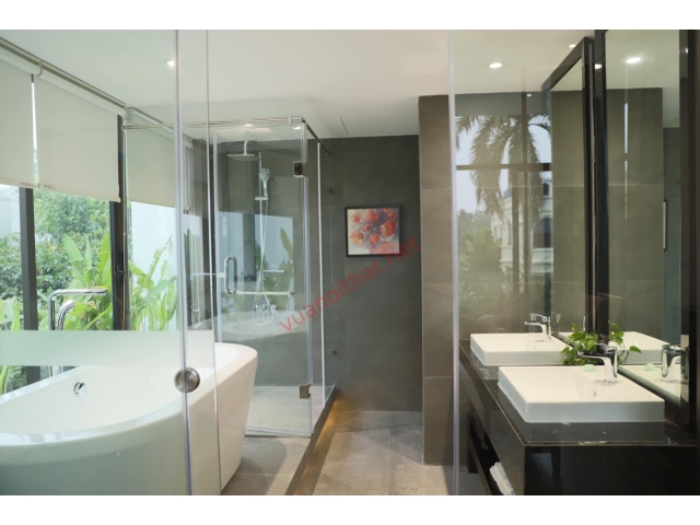 Villa 400m2, DT xây dựng 120 m2, 1 sàn 2 tầng